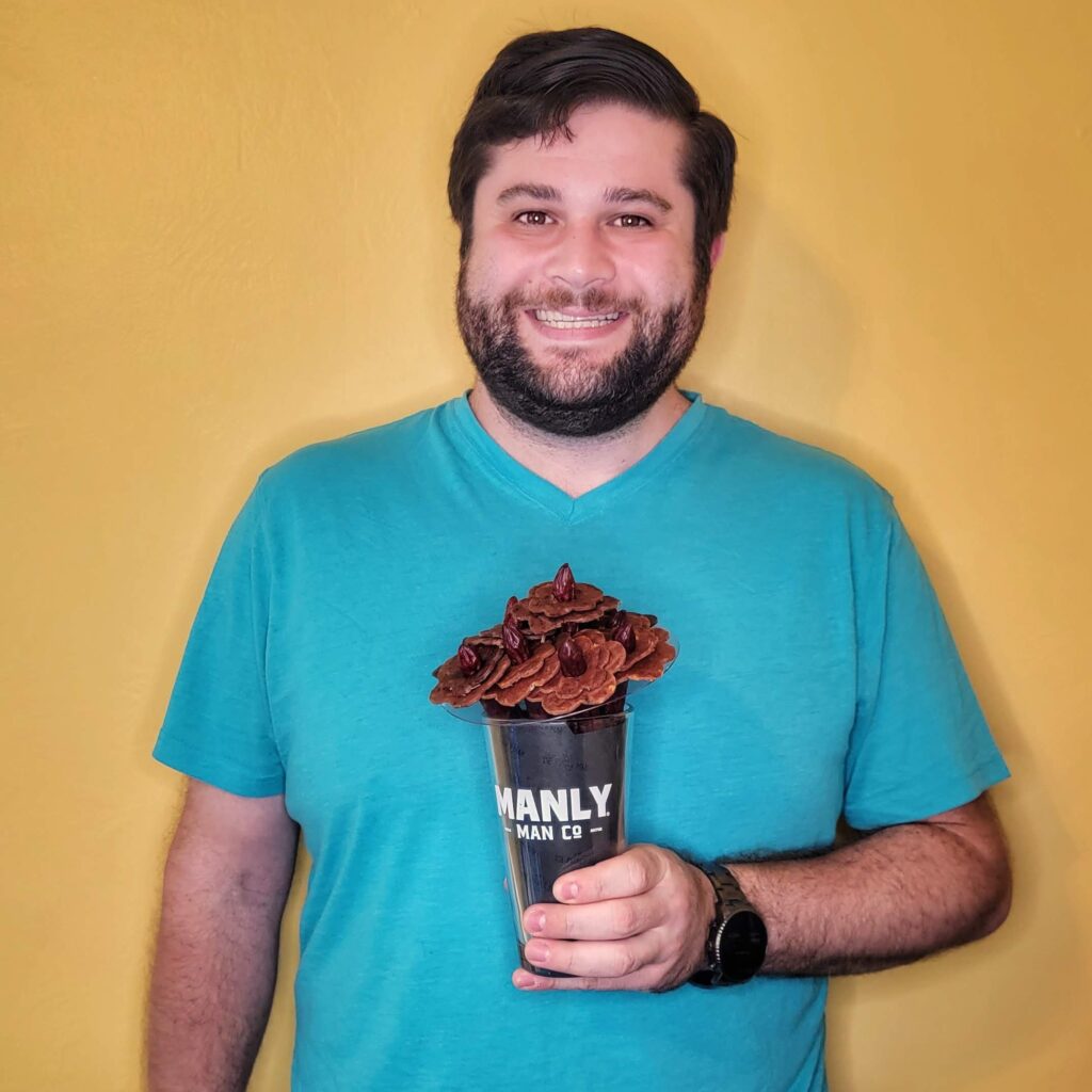 https://alexeatstoomuch.com/wp-content/uploads/2021/09/me_holding_beef_jerky_bouquet-1024x1024.jpeg