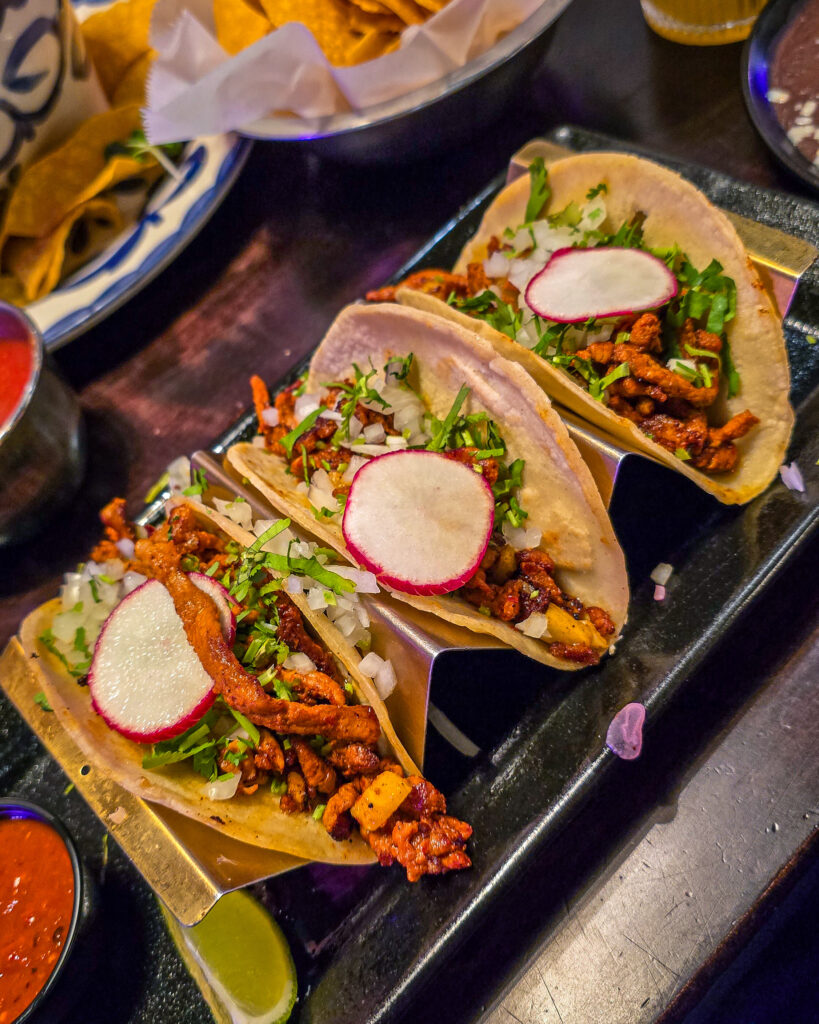 viva la vida al pastor tacos