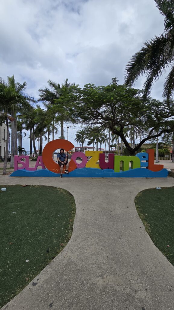 Isla Cozumel statue spelling out the name in colored letters